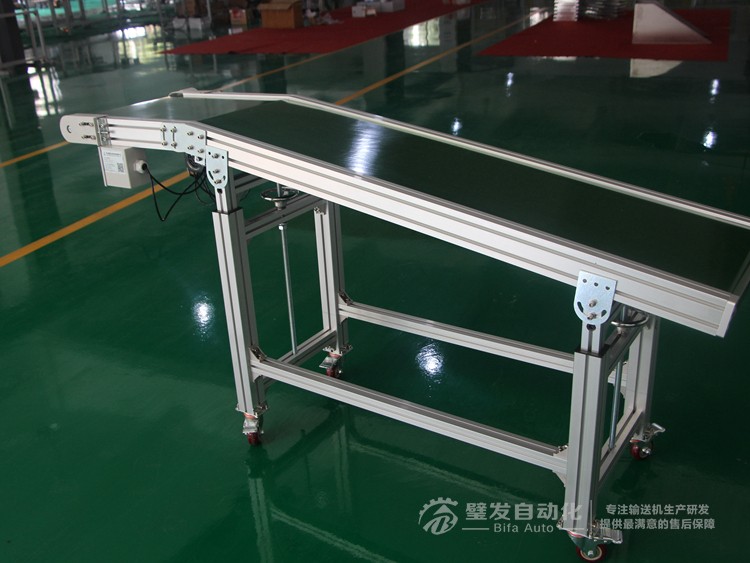 機械手配套標準高端帶平臺皮帶輸送機 機械手配套標準高端帶平臺皮帶輸送機