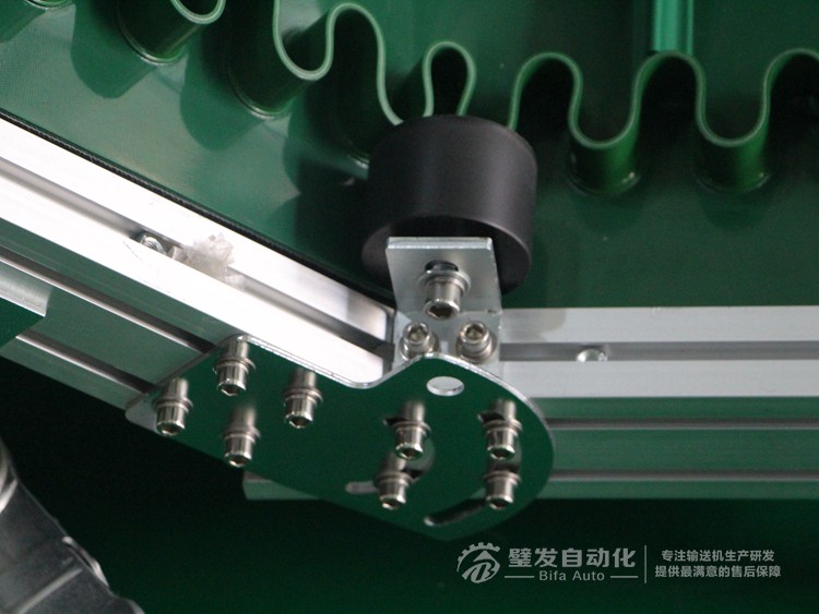 低端帶平臺(tái)裙邊擋板小型爬坡線 低端帶平臺(tái)裙邊擋板小型爬坡線