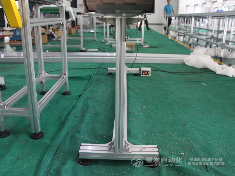 直角電機(jī)不銹鋼側(cè)板型材支架塑料鏈板線 直角電機(jī)不銹鋼側(cè)板型材支架塑料鏈板線