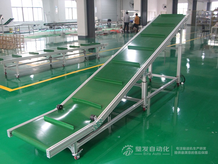 帶擋板直線與爬坡輸送機 帶擋板直線與爬坡輸送機