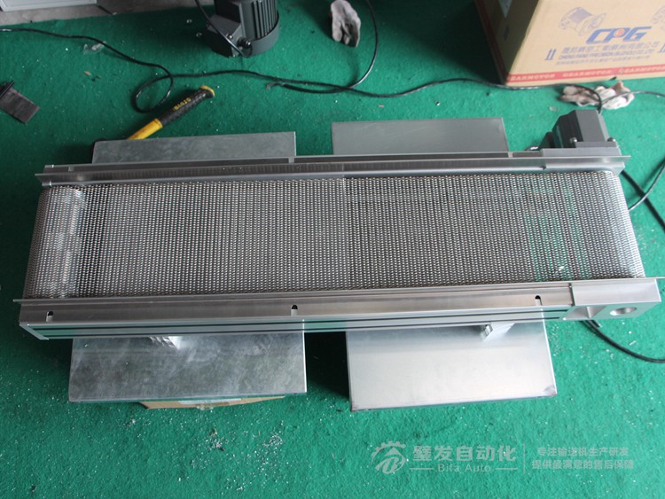 小型型材結(jié)構(gòu)不銹鋼網(wǎng)鏈輸送機 小型型材結(jié)構(gòu)不銹鋼網(wǎng)鏈輸送機